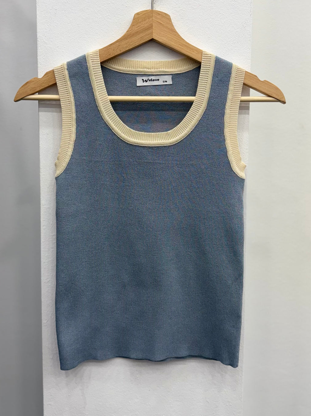 TOP ELÁSTICO “UNIVERSITY STYLE” - NUMODA