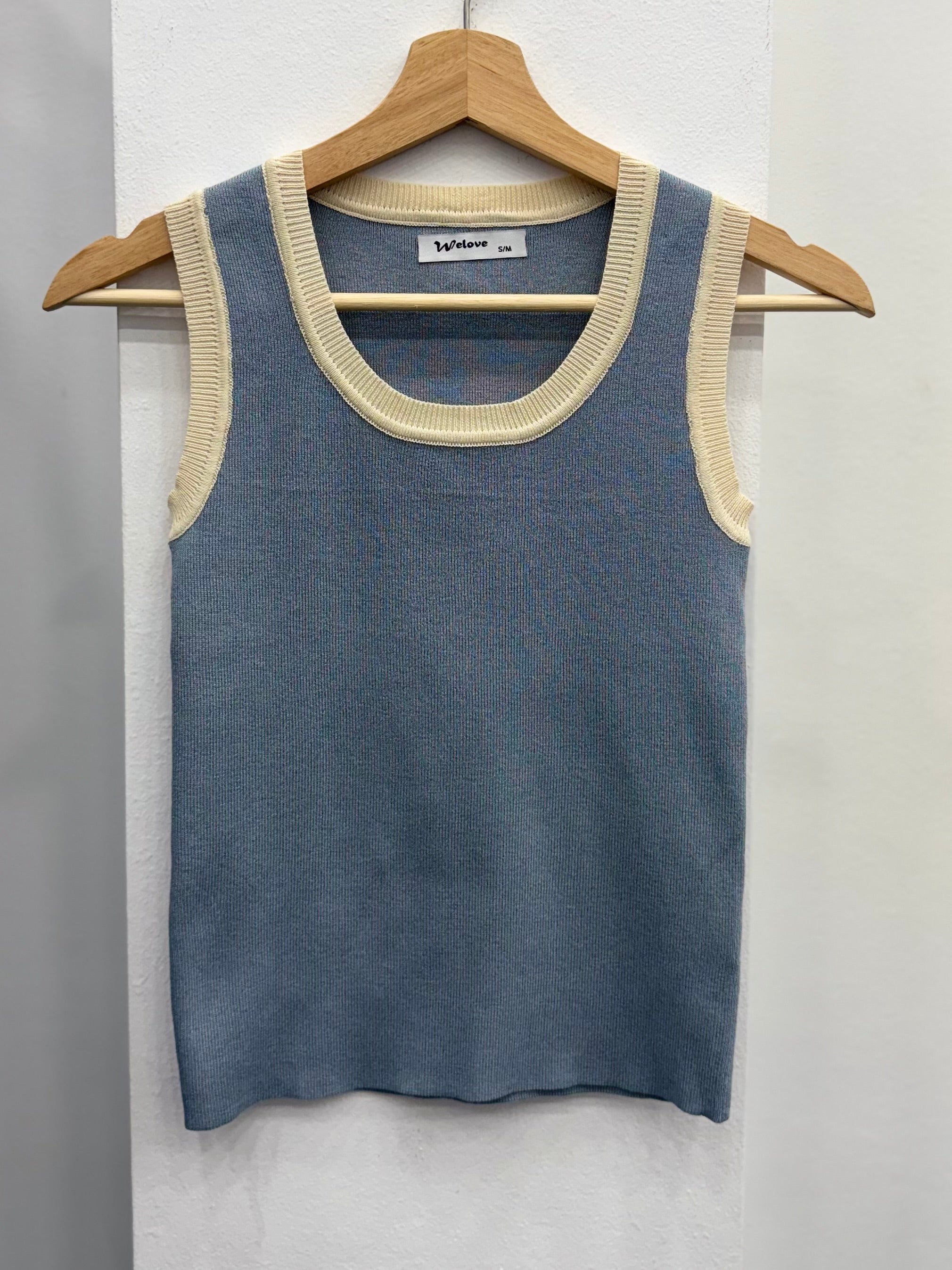 TOP ELÁSTICO “UNIVERSITY STYLE” - NUMODA