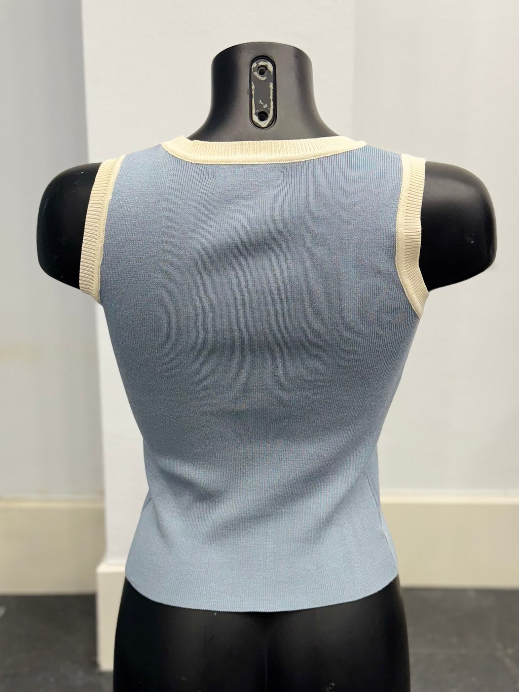 TOP ELÁSTICO “UNIVERSITY STYLE” - NUMODA